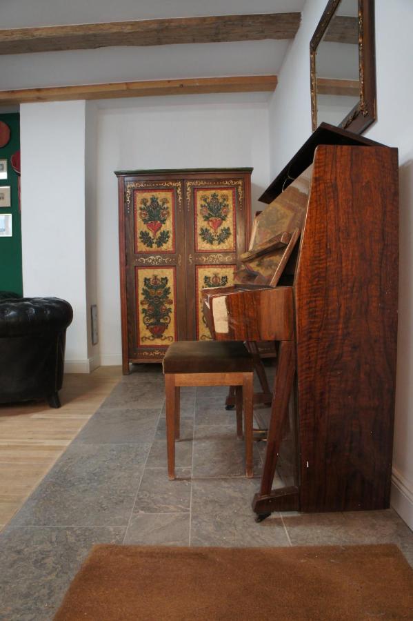 Wunderschoene Ferienwohnung In Winterhausen Mit Kueche, Bad Und Piano Kültér fotó