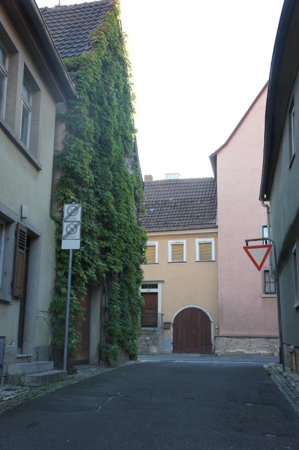 Wunderschoene Ferienwohnung In Winterhausen Mit Kueche, Bad Und Piano Kültér fotó